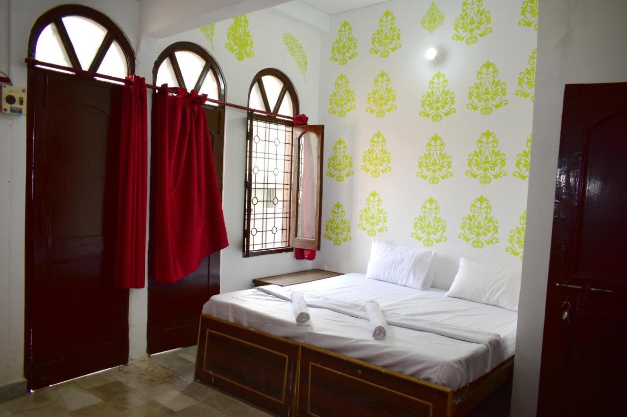 Sandhya Guest House Varanasi Near Ganga River Экстерьер фото