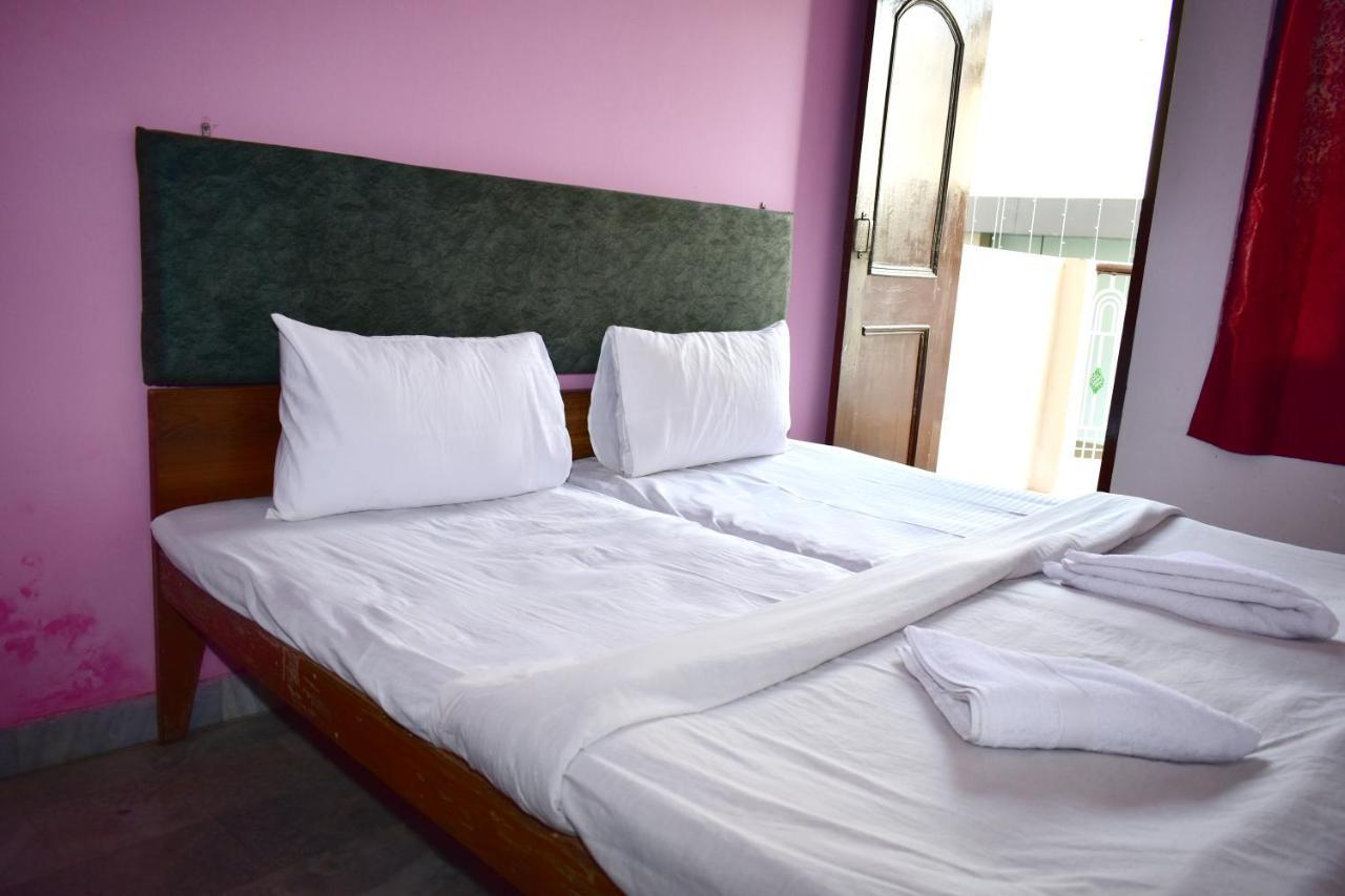 Sandhya Guest House Varanasi Near Ganga River Экстерьер фото