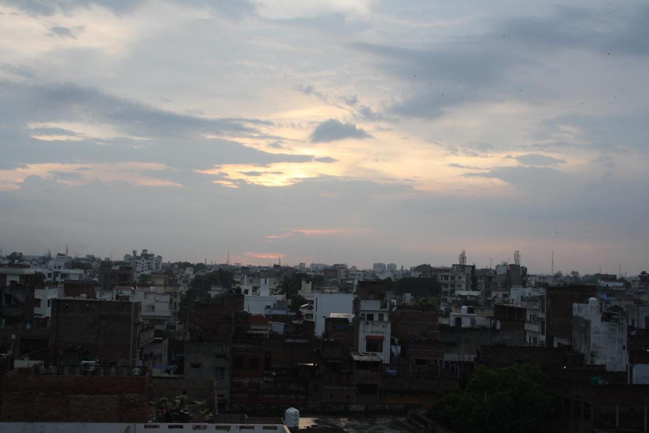 Sandhya Guest House Varanasi Near Ganga River Экстерьер фото